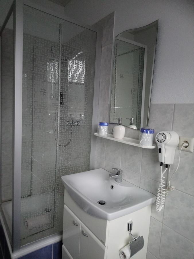 Pension Roehrig Hirzenach Екстер'єр фото