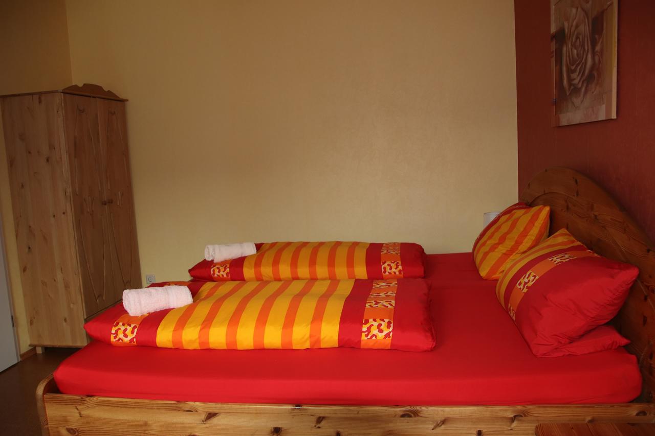Pension Roehrig Hirzenach Екстер'єр фото